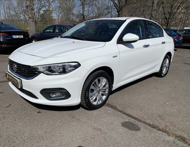 Fiat Tipo Sedan / Limuzína 1,4 l 70 kw