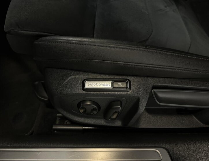 Volkswagen Arteon Liftback 2,0 l 176 kw