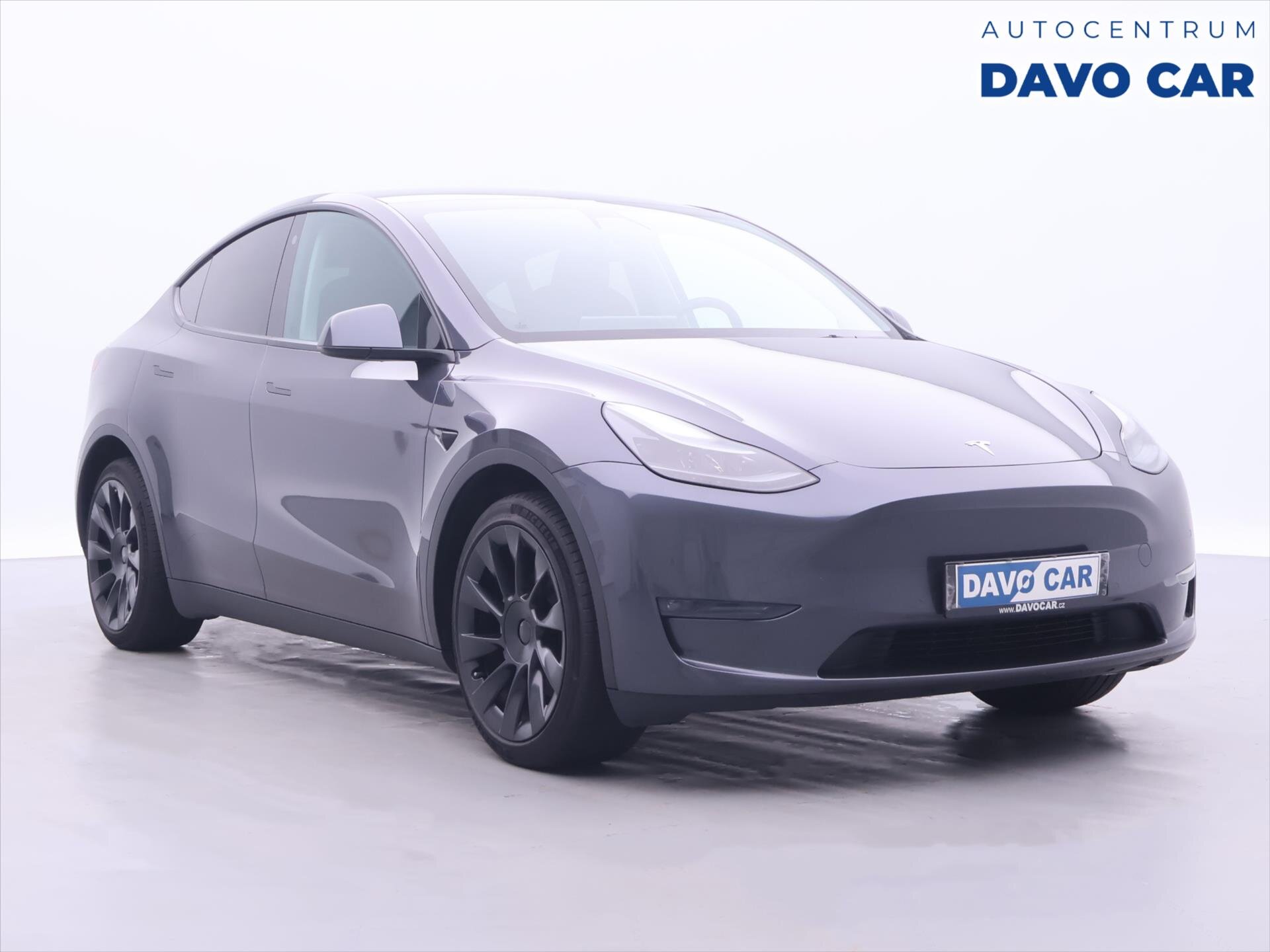 Tesla Model Y SUV / Terénní 0,0 378 kw