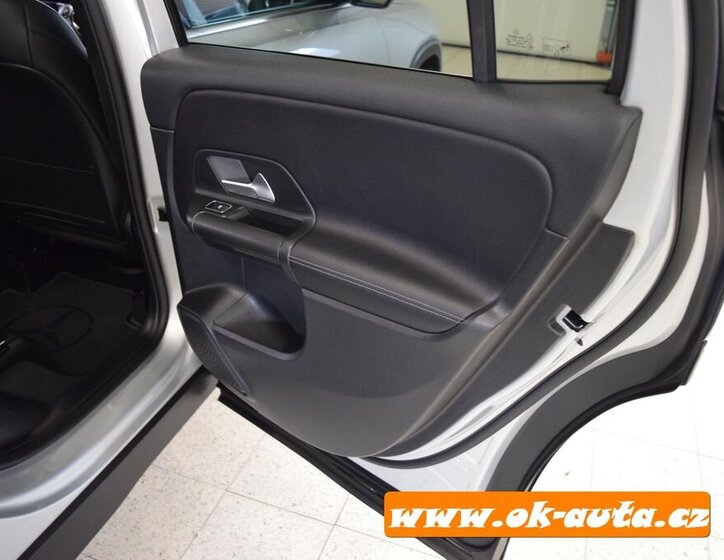 Mercedes-Benz GLB SUV / Terénní 0,0 110 kw