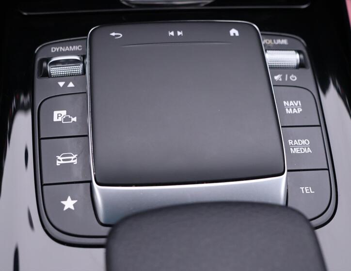 Mercedes-Benz GLA 36