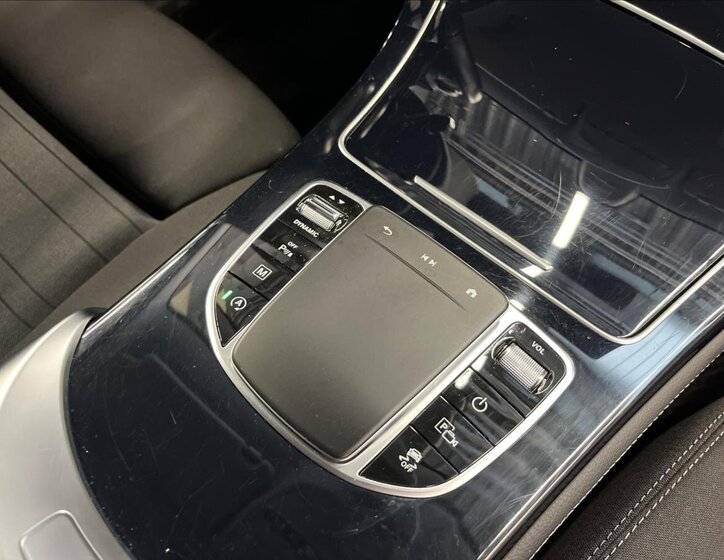 Mercedes-Benz GLC 19