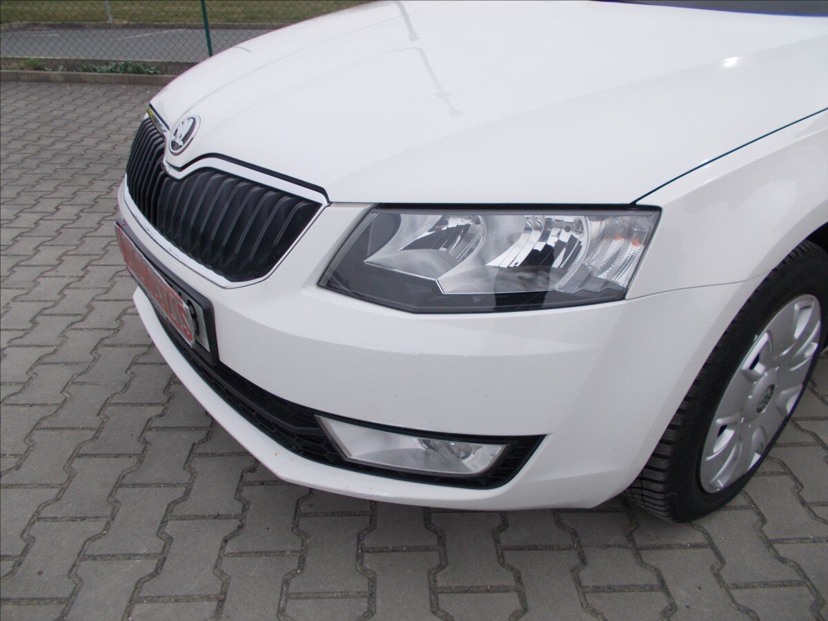 Škoda Octavia Kombi 2,0 l 110 kw