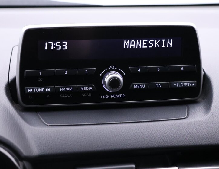 Mazda CX-3 SUV / Terénní 2,0 l 88 kw