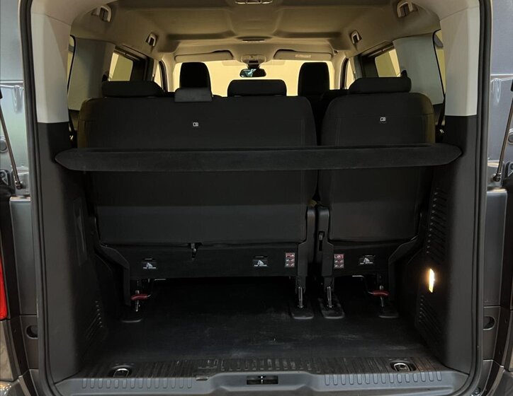 Toyota ProAce Verso 11