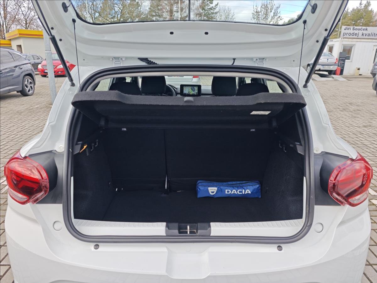 Dacia Sandero Hatchback 999,0 67 kw