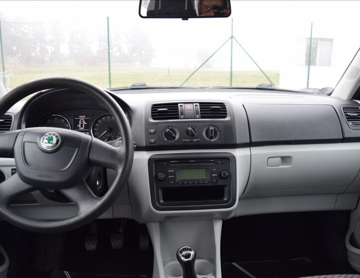 Škoda Fabia 27