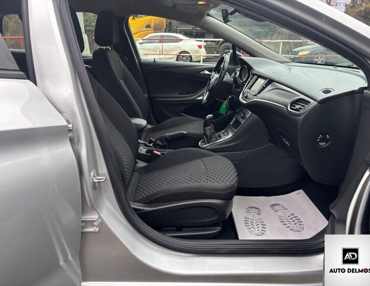 Opel Astra Kombi 1,5 l 90 kw