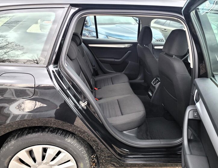 Škoda Octavia Kombi 999,0 85 kw