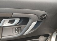 Škoda Roomster Kombi 1,2 l 51 kw