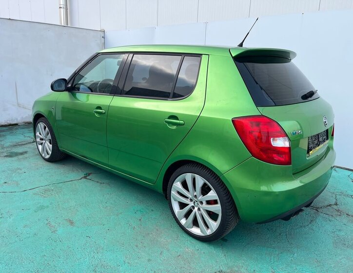 Škoda Fabia Hatchback 1,4 l 132 kw