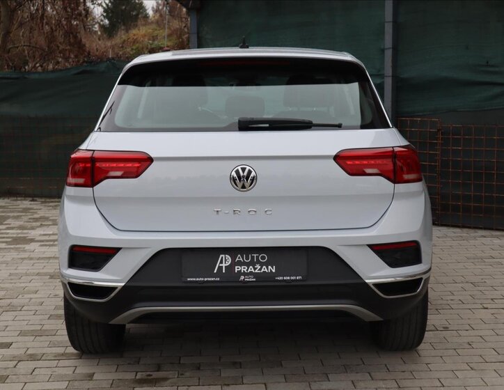 Volkswagen T-Roc CUV 1,6 l 85 kw