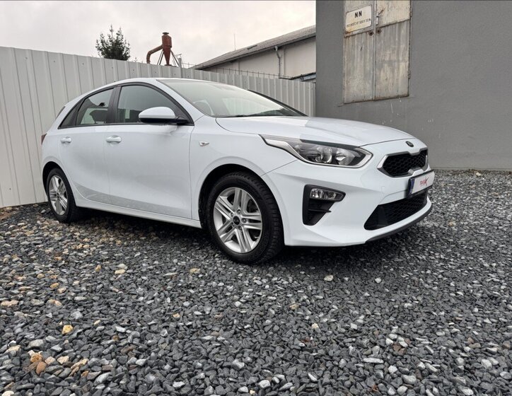 KIA Ceed Hatchback 1,4 l 73 kw