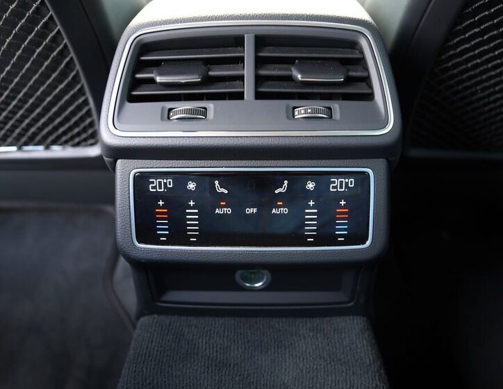 Audi A6 Allroad Kombi 3,0 l 250 kw