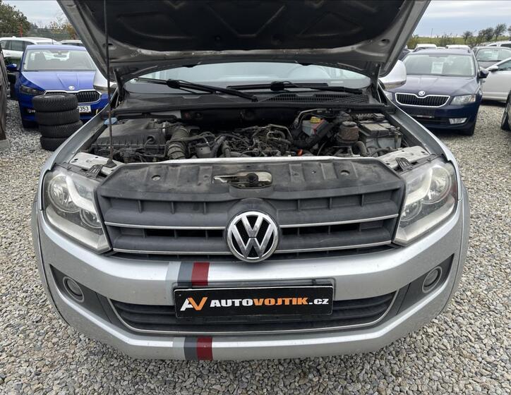 Volkswagen Amarok 25