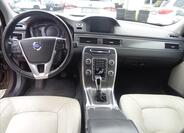 Volvo V70 12