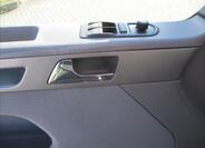 Volkswagen Multivan 21