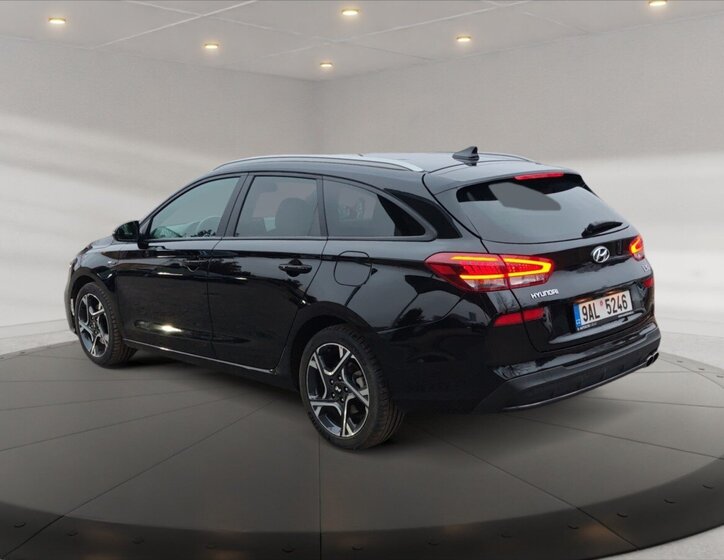 Hyundai i30 Kombi 998,0 88 kw