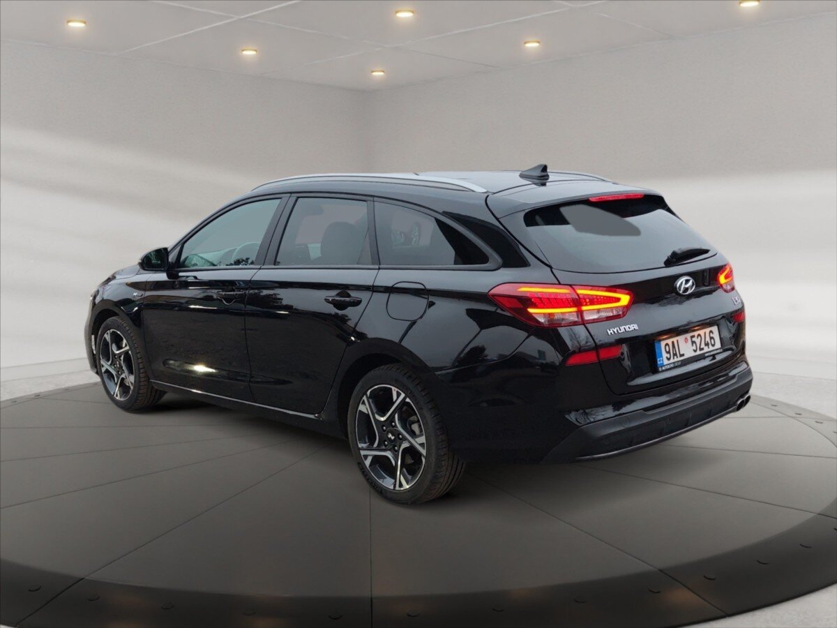 Hyundai i30 Kombi 998,0 88 kw