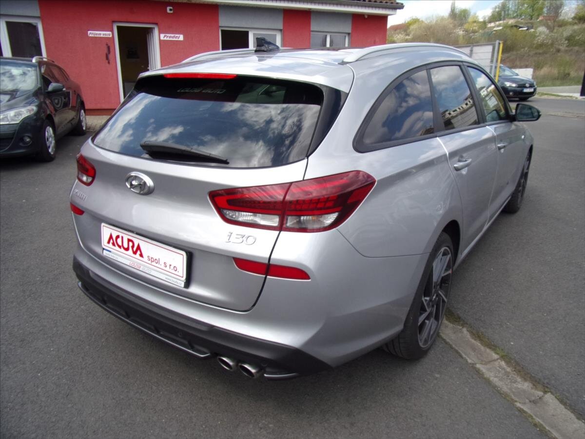 Hyundai i30 Hatchback 1,6 l 100 kw