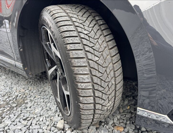 Volkswagen Passat Kombi 1,5 l 110 kw