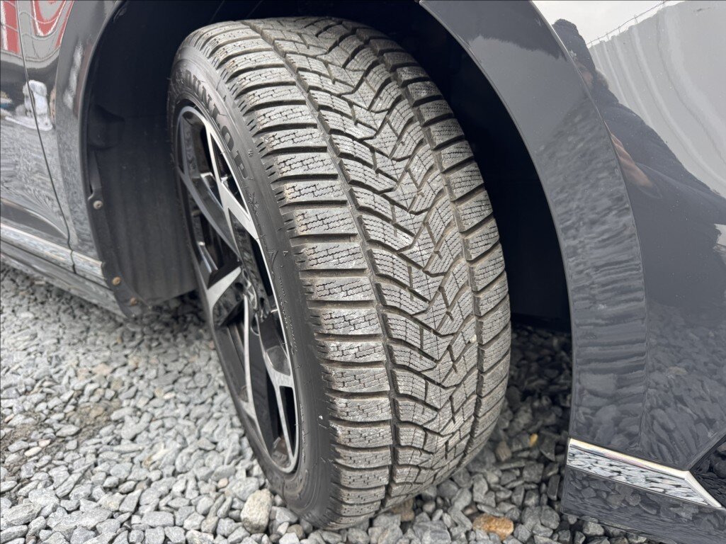 Volkswagen Passat Kombi 1,5 l 110 kw