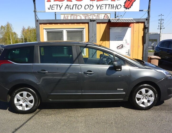Peugeot 5008 MPV 1,6 l 88 kw