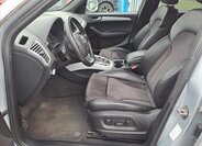 Audi Q5 SUV / Terénní 2,0 l 155 kw