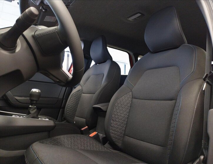 Mitsubishi Grandis SUV 1,3 l 104 kw