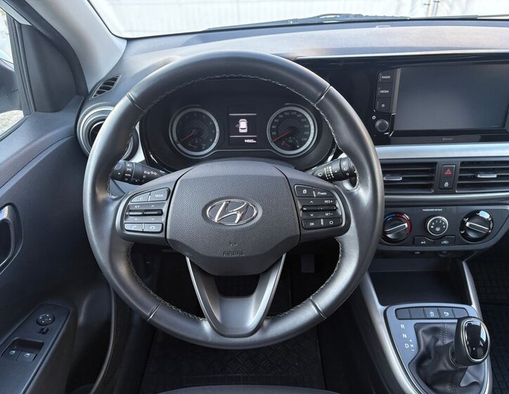 Hyundai i10 Hatchback 998,0 49 kw