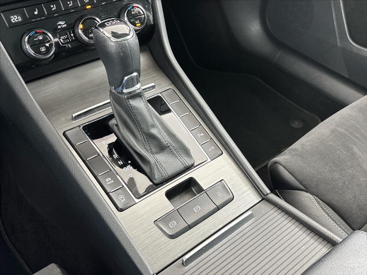 Škoda Superb Kombi 2,0 l 110 kw