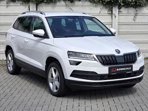 Škoda Karoq SUV / Terénní 1,5 l 110 kw