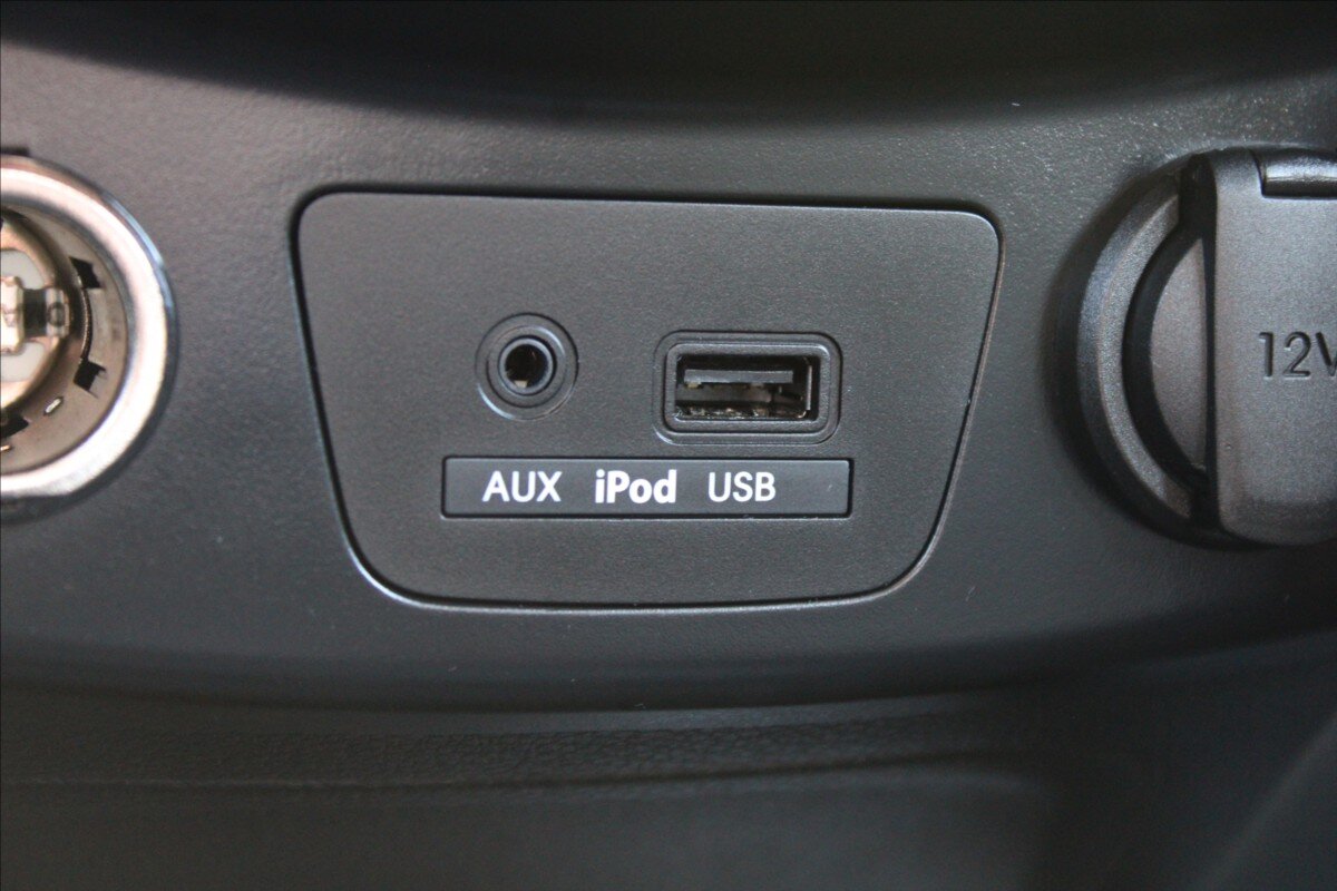 Hyundai i30 Kombi 1,6 l 99 kw