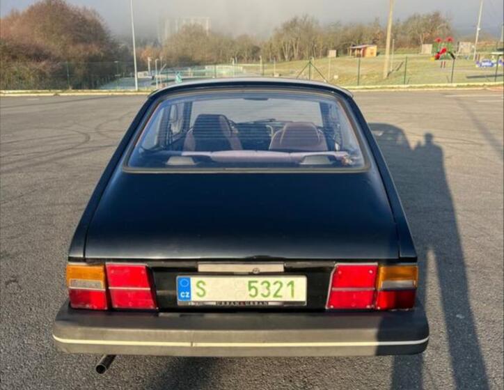 Saab 900 8