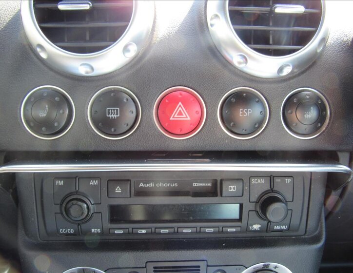 Audi TT Kupé 1,8 l 110 kw