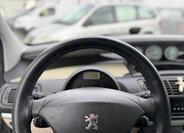 Peugeot 807 MPV 2,2 l 94 kw