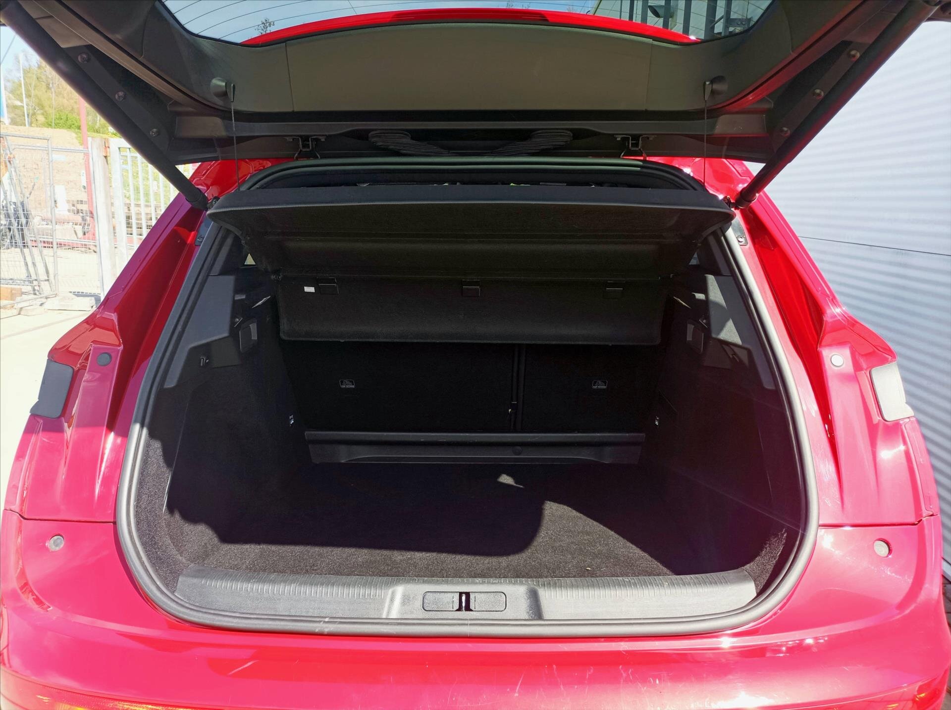 DS Automobiles DS7 Crossback SUV / Terénní 2,0 l 132 kw