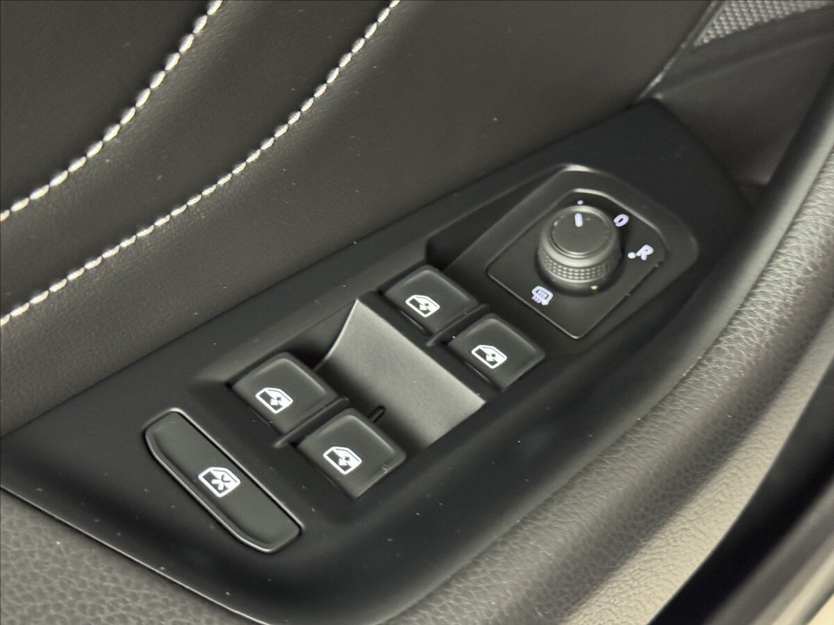 Volkswagen Passat Kombi 2,0 l 110 kw