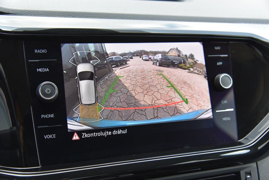 Volkswagen T-Cross SUV / Terénní 1,5 l 110 kw