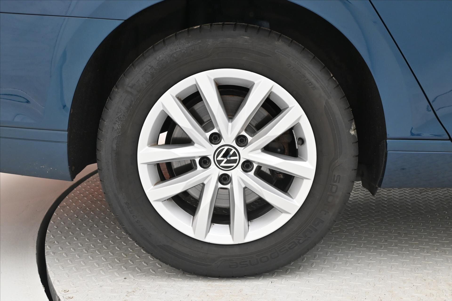 Volkswagen Passat Kombi 2,0 l 110 kw