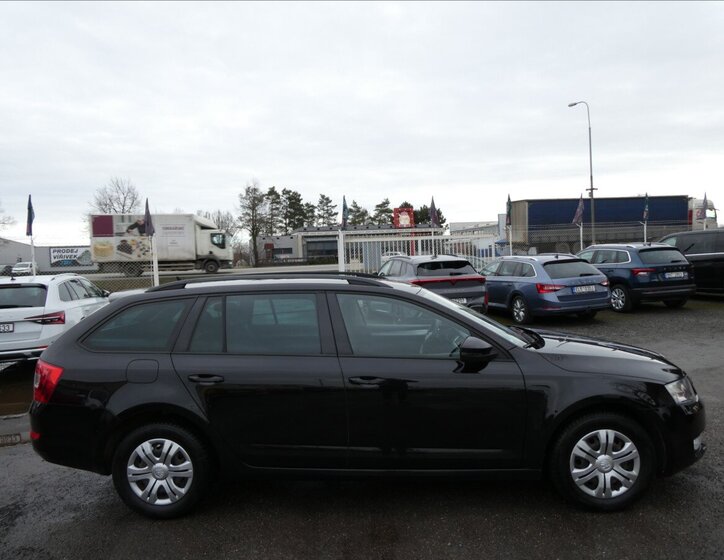 Škoda Octavia Kombi 1,6 l 77 kw