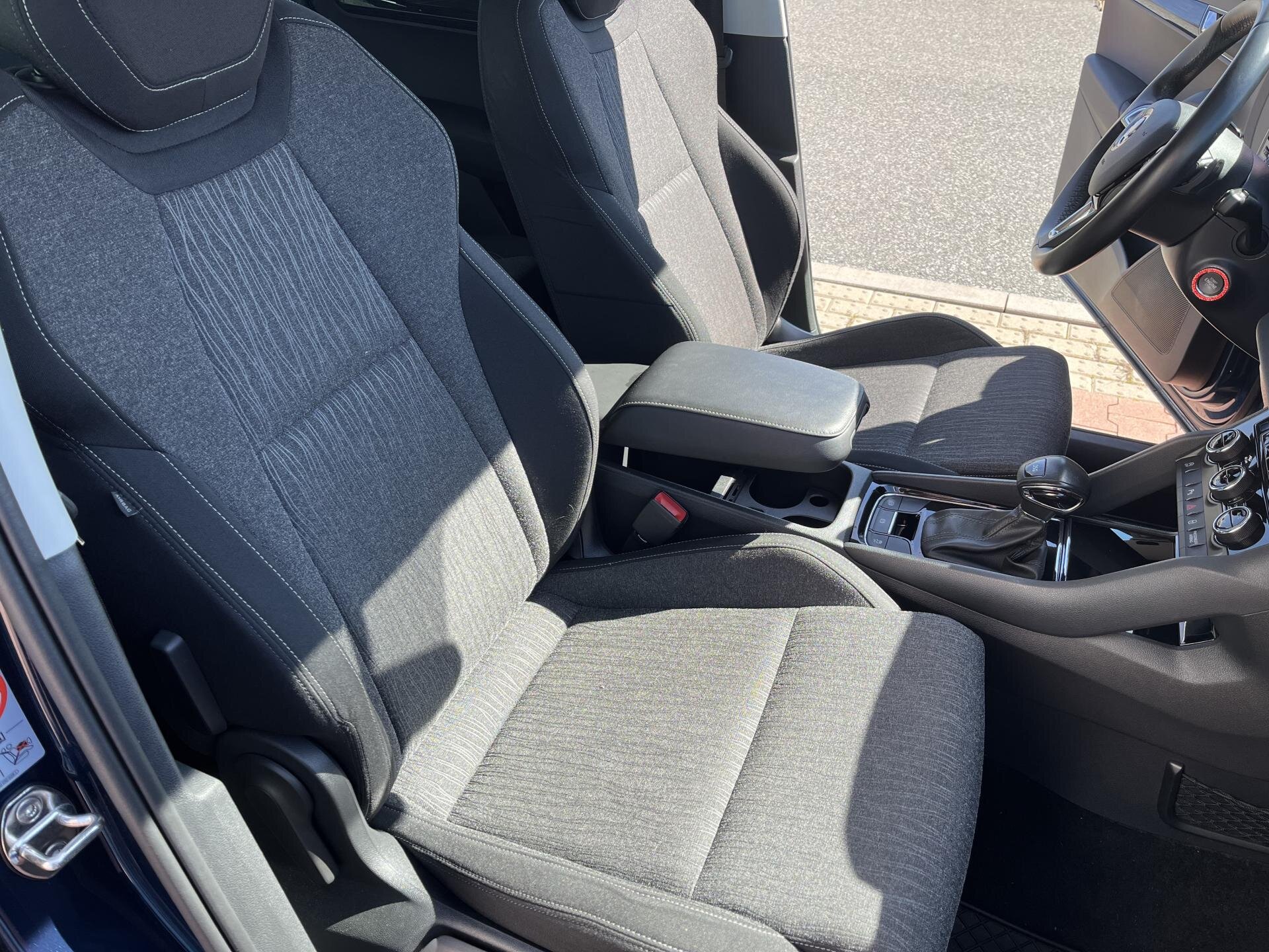 Škoda Karoq SUV / Terénní 1,5 l 110 kw