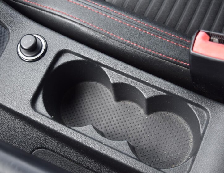 Škoda Octavia Sedan / Limuzína 2,0 l 135 kw