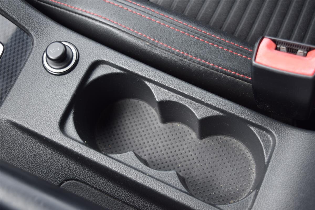 Škoda Octavia Sedan / Limuzína 2,0 l 135 kw