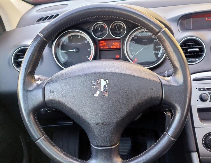 Peugeot 308 Kombi 1,6 l 88 kw