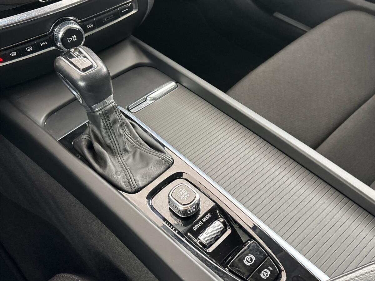 Volvo V60 Kombi 2,0 l 110 kw