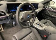 BMW i4 11