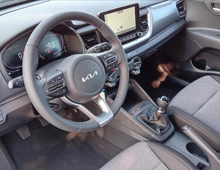 KIA Stonic 8