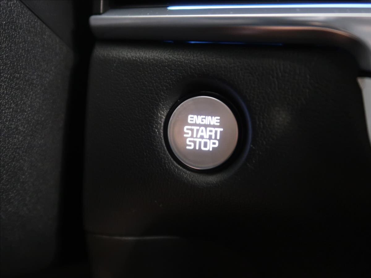 KIA Sorento SUV / Terénní 2,2 l 142 kw