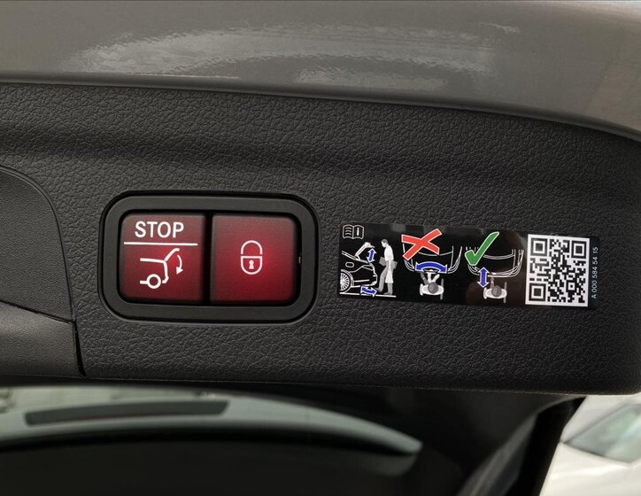 Mercedes-Benz GLE SUV / Terénní 2,0 l 198 kw